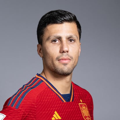 DOHA, QATAR - NOVEMBER 18: Rodri of Spain poses during the official FIFA World Cup Qatar 2022 portrait session on November 18, 2022 in Doha, Qatar. (Photo by Alex Caparros - FIFA/FIFA via Getty Images)